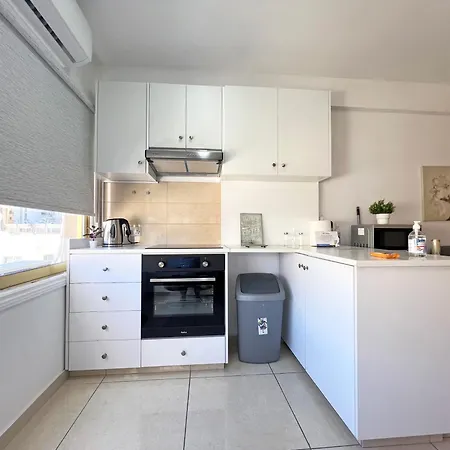 Albert's Center 21 アパート *