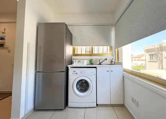 Albert's Center 21 Apartment *