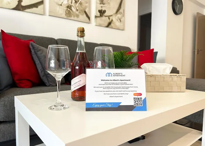 Apartment Albert's Center 21 Larnaca